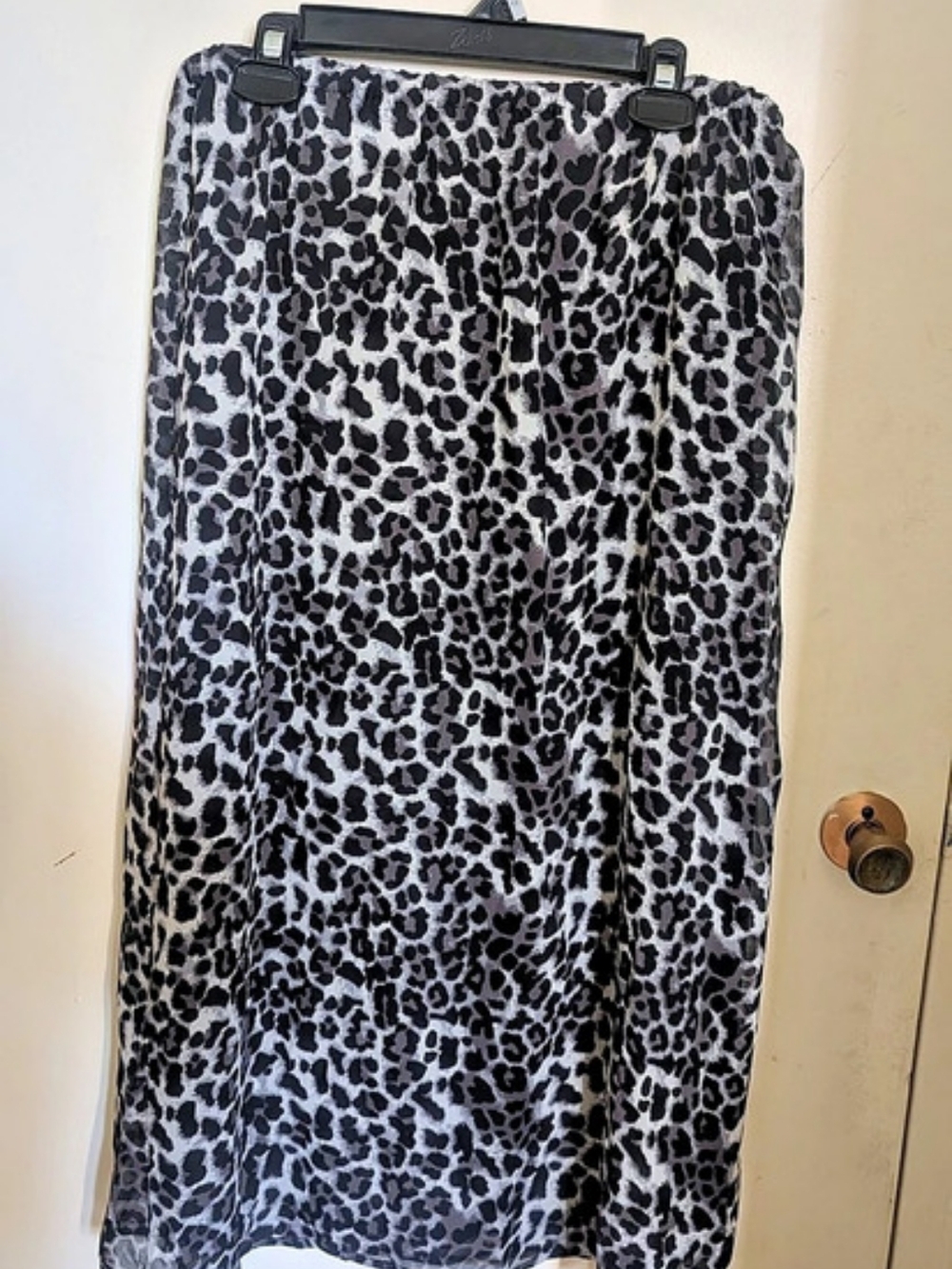 Animal Print Midi Skirt in Gray & Black Like New